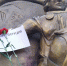 В Челябинске облили зеленкой памятник Валентине Терешковой - УралПолит.Ru