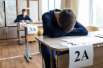 Первый прошел: в Магнитогорске одиннадцатиклассники сдали ЕГЭ по математике