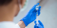 В Челябинской области начали бесплатную вакцинацию пенсионеров от пневмококка - U74.Ru
