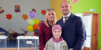 Секретарь на избирательном участке: Данил Громенко отдал свой голос на Выборах 2025 - Единая Россия