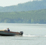 На грани гибели: спасатели вытащили тонущего мужчину из ледяных вод Тургояка - U74.Ru