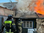 20 пожарных потушили огонь в частном доме в Челябинске