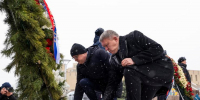 В Челябинске почтили память погибших защитников правопорядка - Вечерний Челябинск