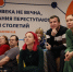Челябинцы создали новогодние ёлки из необычных материалов - Полит74