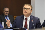 Губернатор Алексей Текслер поздравляет южноуральцев с Днем российской печати