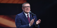 Алексей Текслер вошел в ТОП-3 медиарейтинга глав регионов УрФО в 2025 году - Полит74
