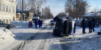 В Троицке машина скорой помощи налетела на сугроб и перевернулась. 3 человека ранены - 31TV.RU