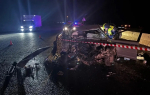 Автомобилист врезался в ограждение. Погиб пассажир